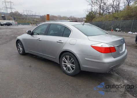 2009 Hyundai Genesis 4.6 из США, поврежденный, VIN KMHGC46FX9U062211